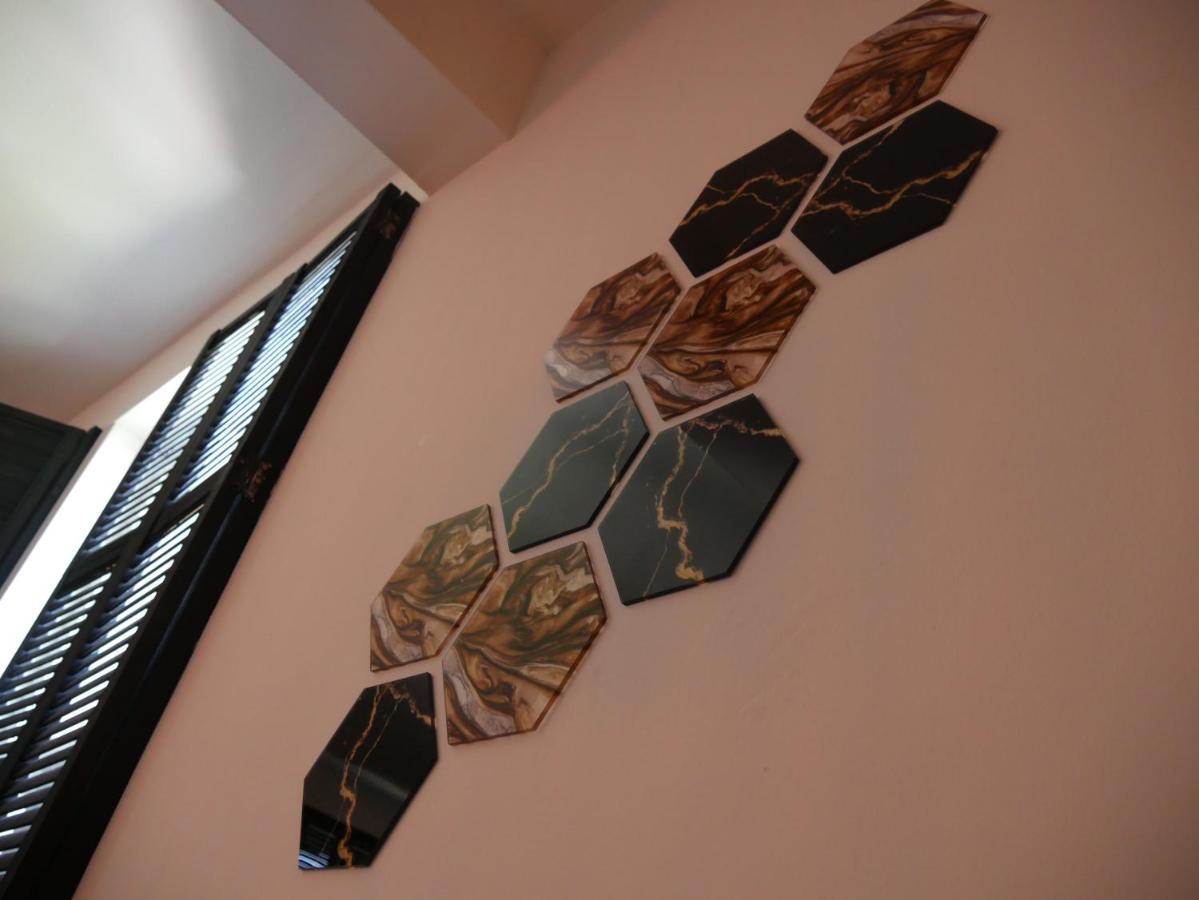 Sleep Inn - Black And Gold Loft Antwerp Cityview Buitenkant foto